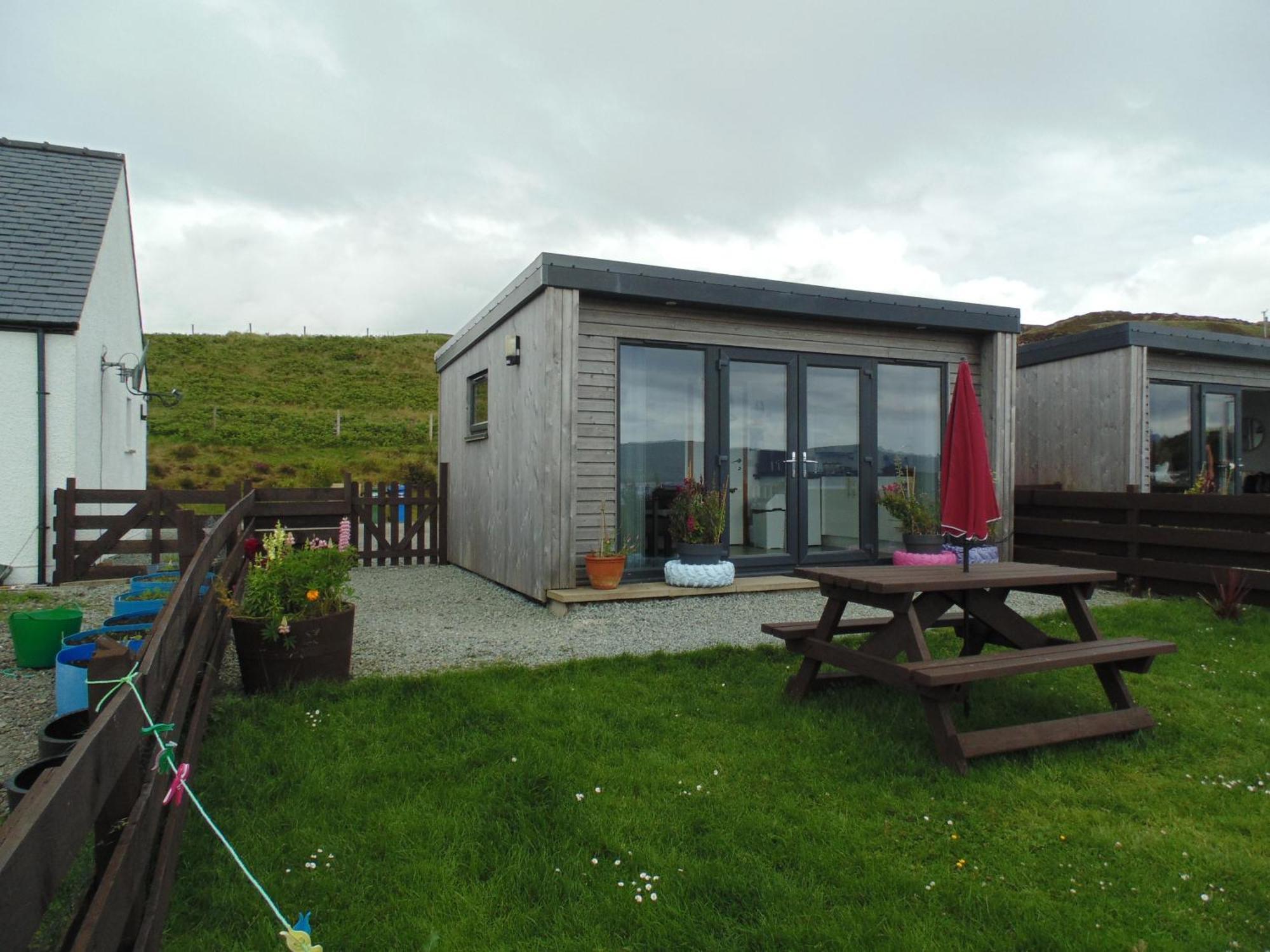Lampay Chalets Dunvegan  Exterior foto